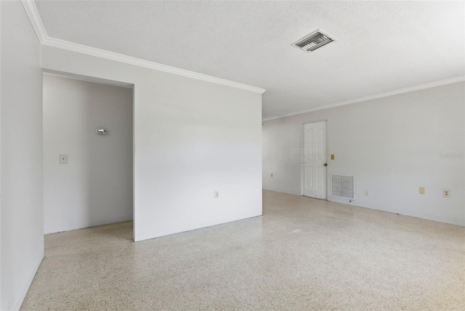 DUNEDIN ISLES COUNTRY CLUB - Residential