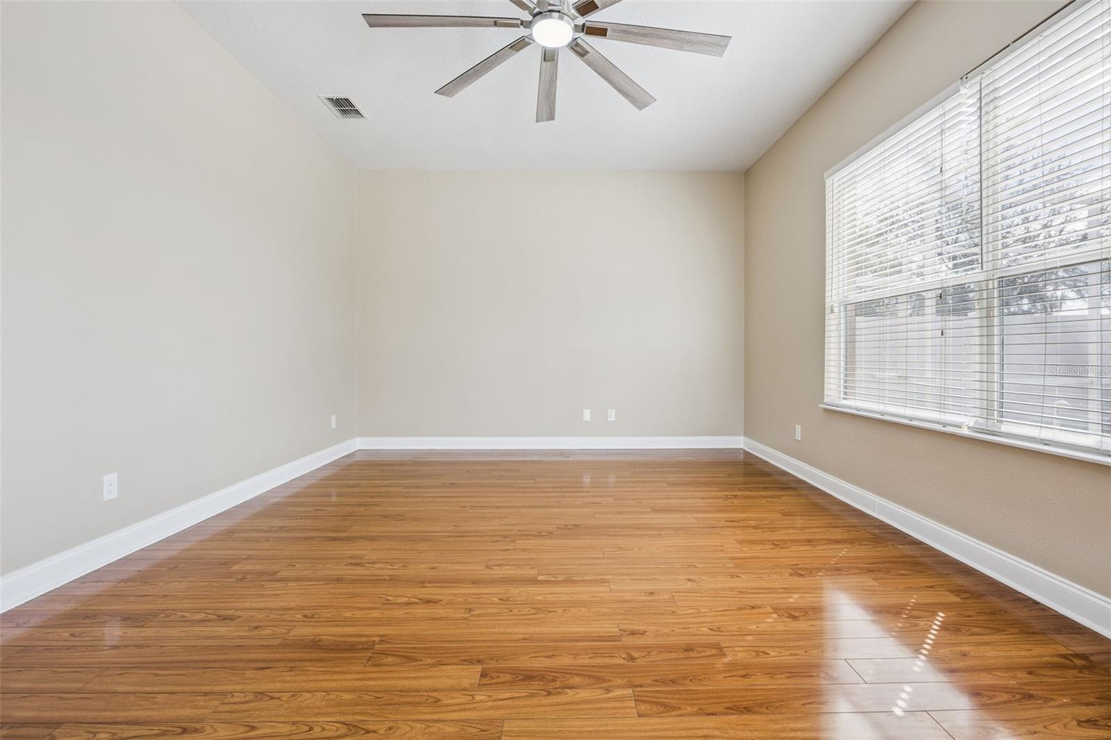 HUNTERS CRK 524-A - Residential