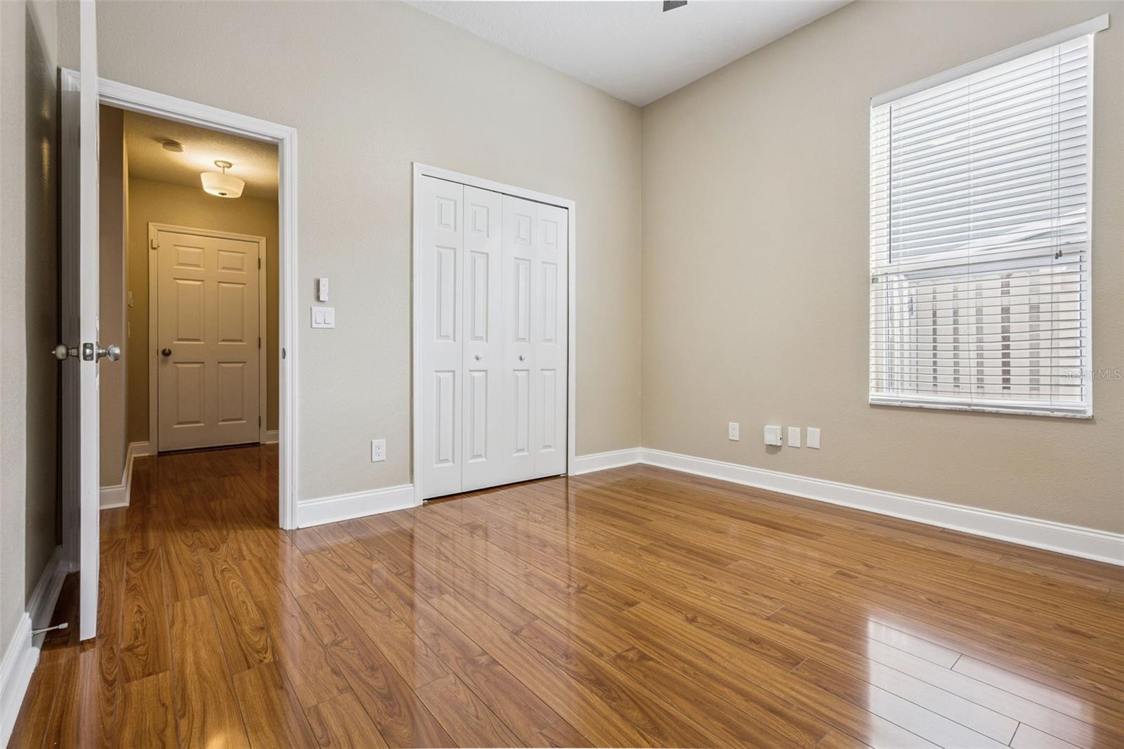 HUNTERS CRK 524-A - Residential