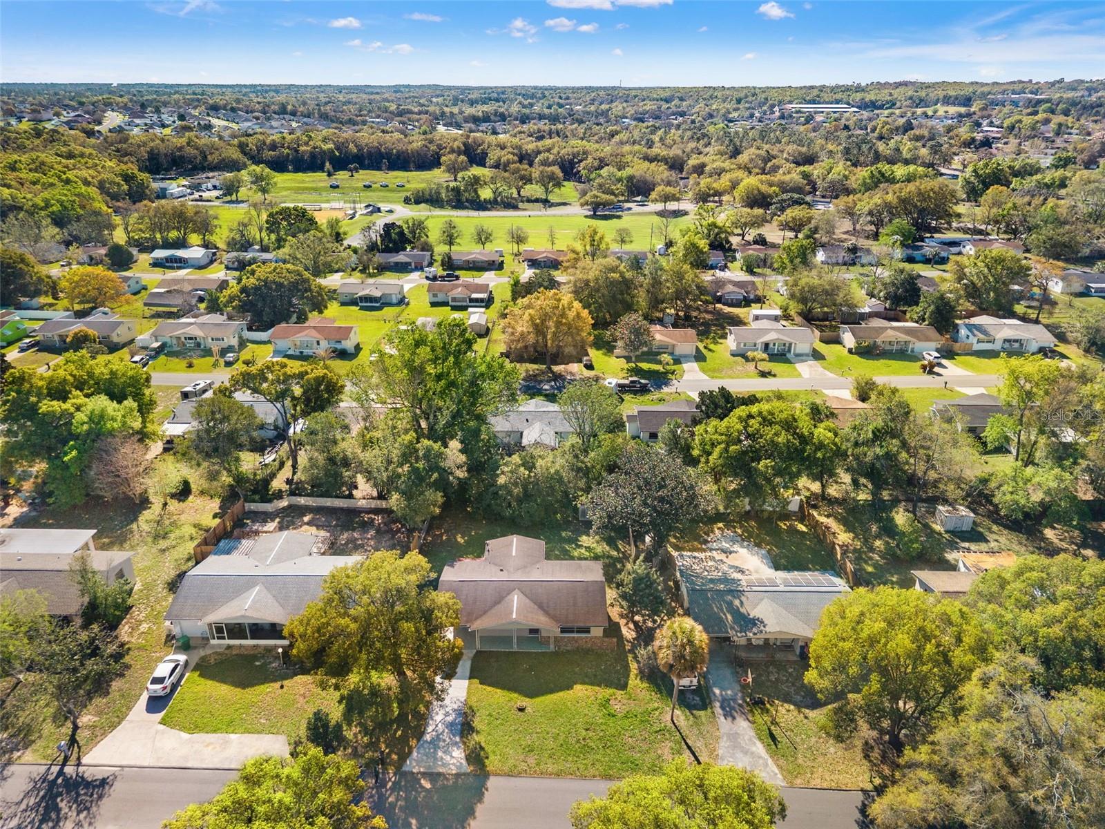 BEVERLY HILLS UNIT 05 - Residential