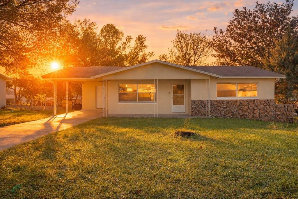 Photo of 49 S Osceola Street, Beverly Hills, FL 34465 (MLS # W7884008)