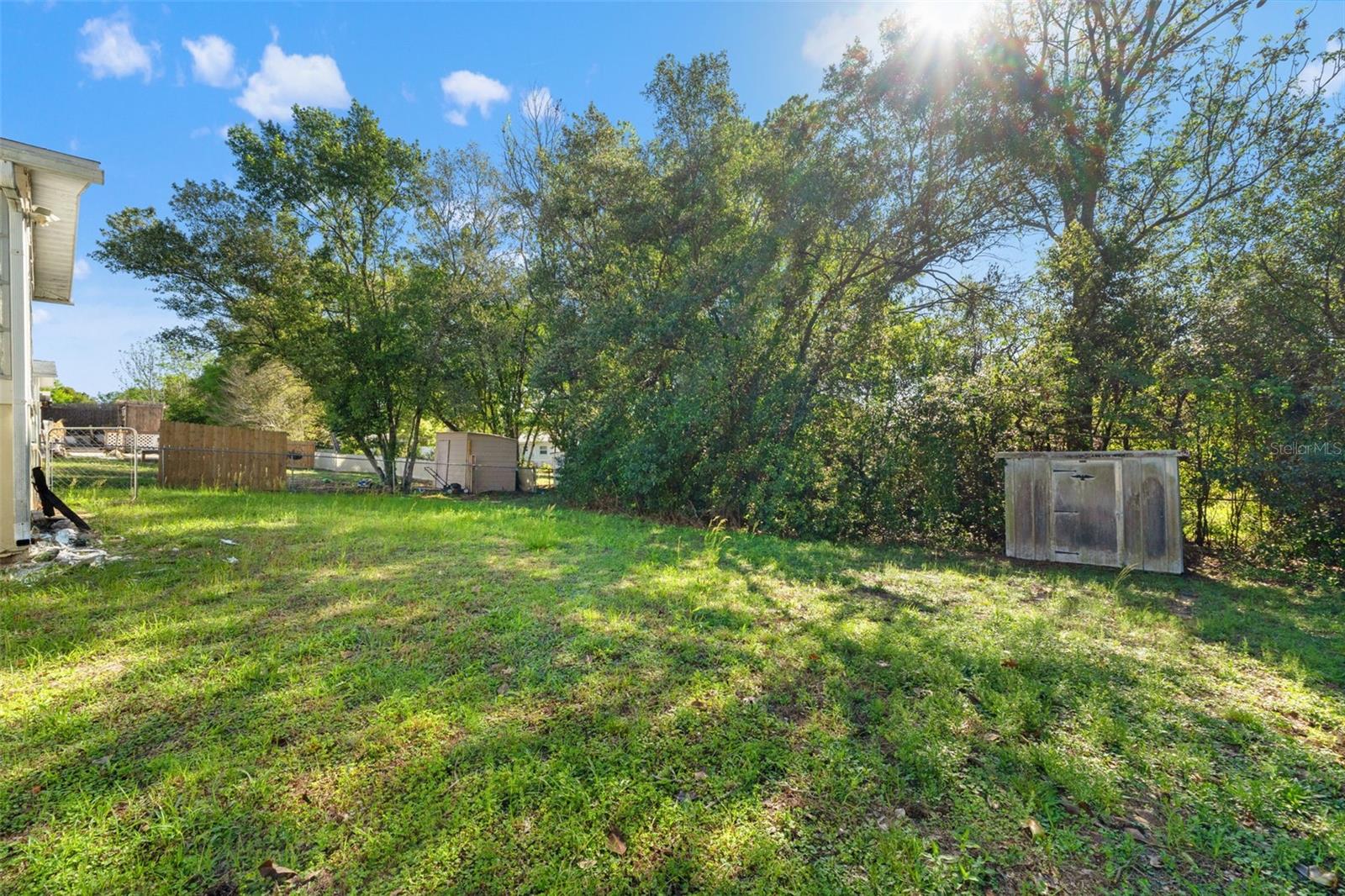 BEVERLY HILLS UNIT 05 - Residential