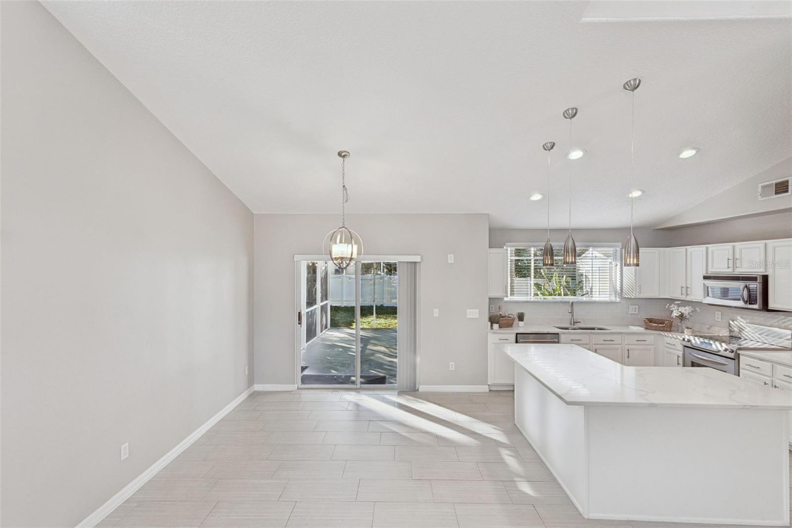 WOOD GLEN PH 02 STRAW RIDGE PD - Residential