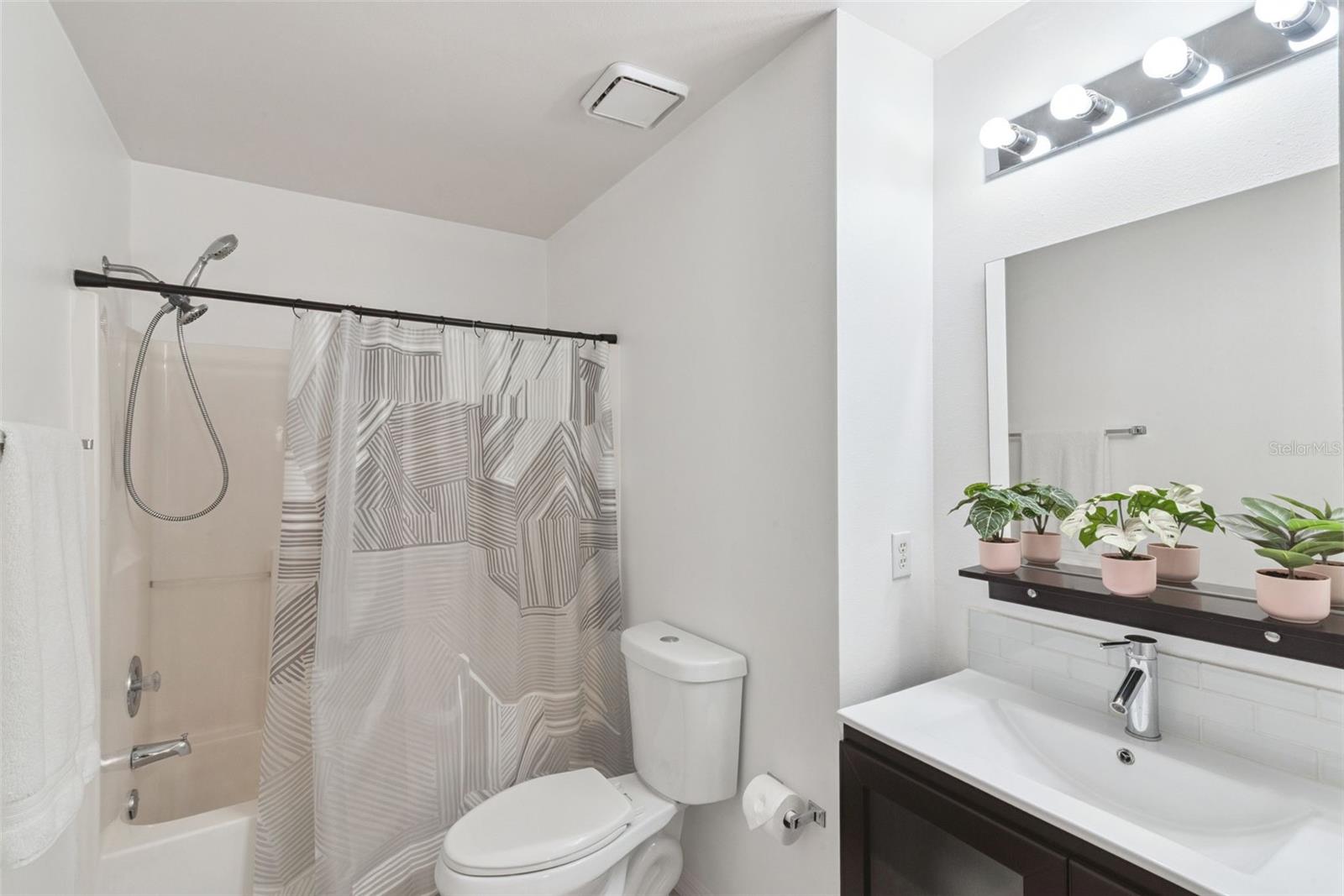 WOOD GLEN PH 02 STRAW RIDGE PD - Residential