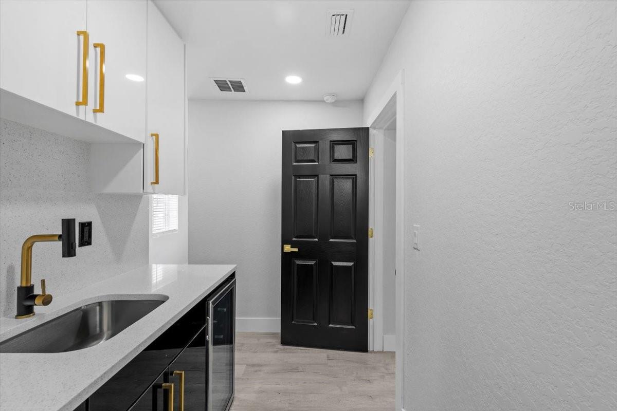 GANDY MANOR ADD - Residential