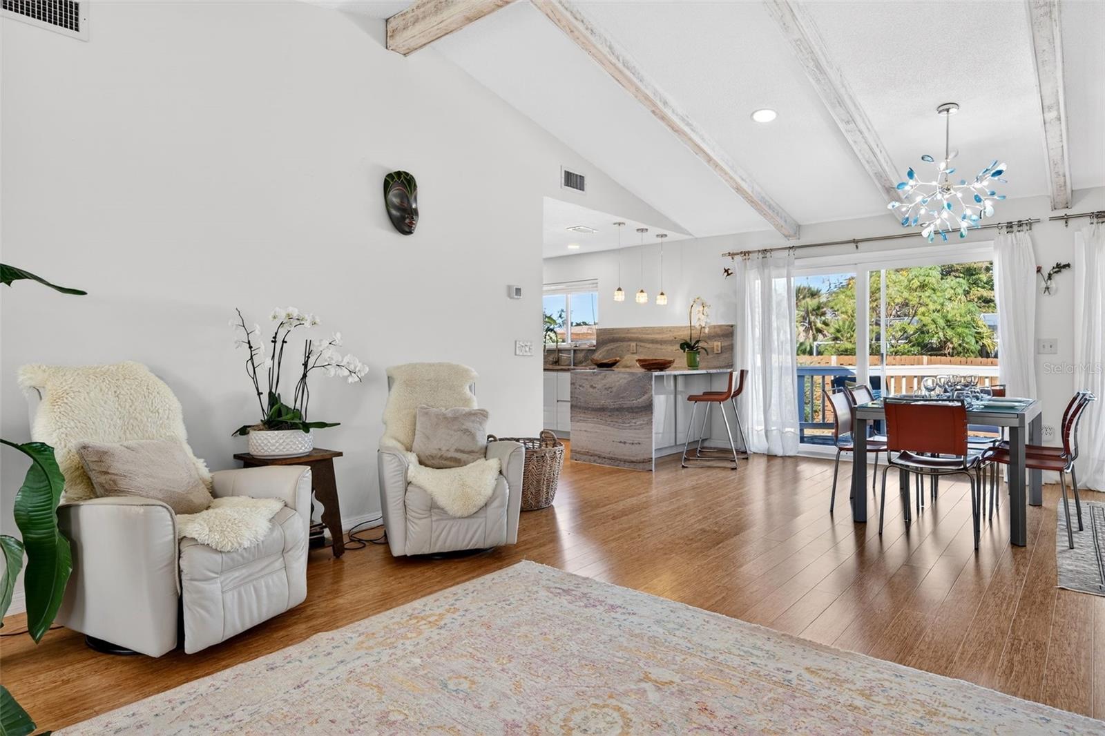 BAY POINT CORR OF - Residential