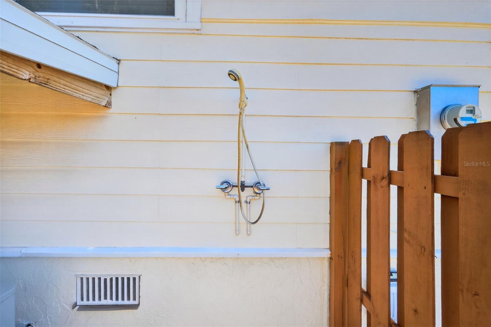 BAY POINT CORR OF - Residential