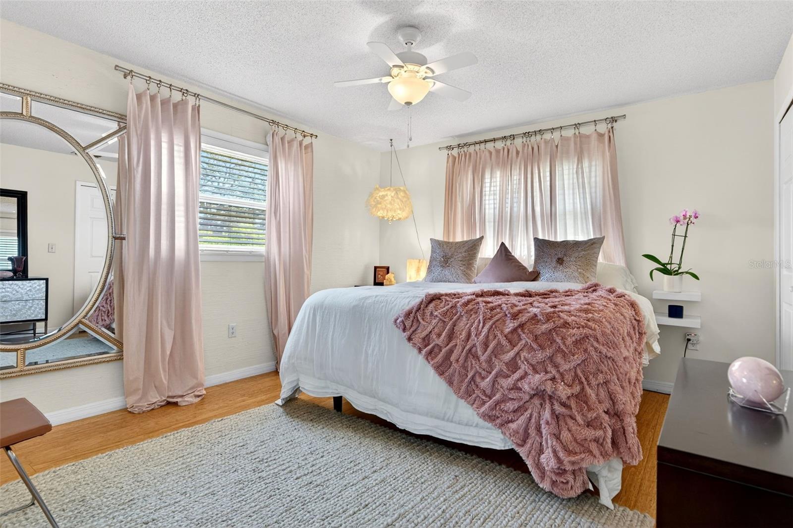 BAY POINT CORR OF - Residential