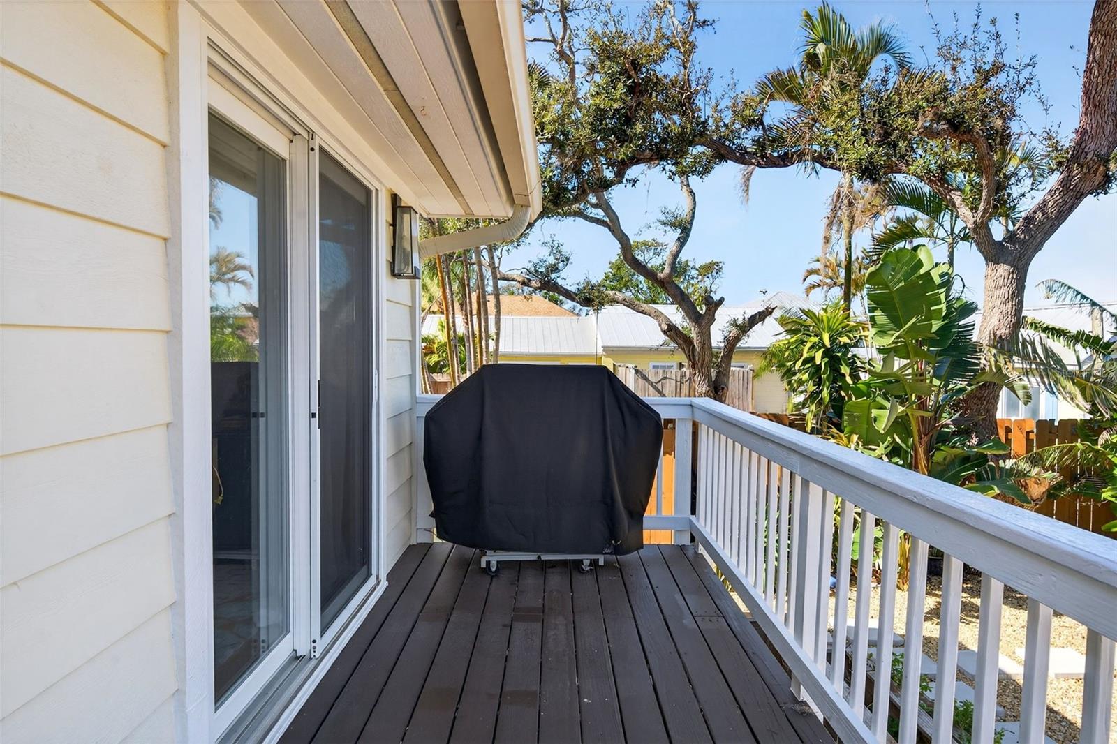 BAY POINT CORR OF - Residential