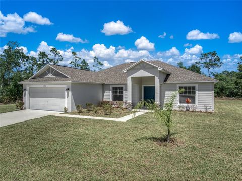 A home in SEBRING