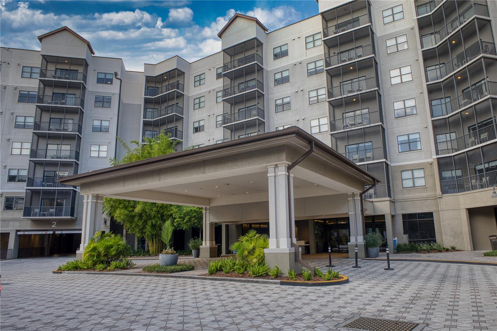 14501 GROVE RESORT AVENUE 2135