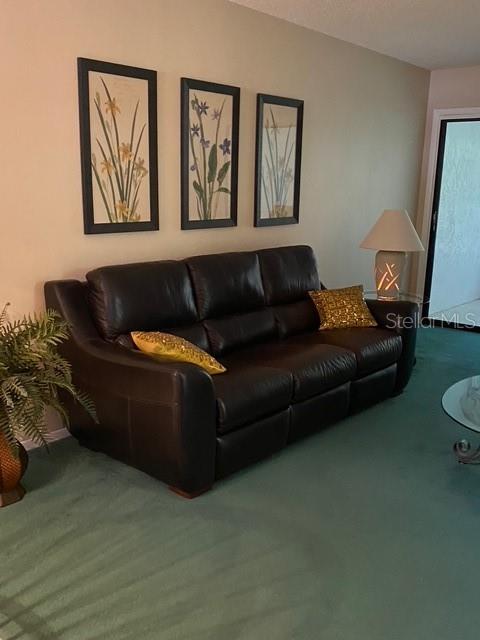 IMPERIAL OAKS CONDO - Residential Lease