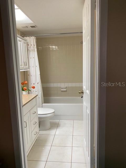 IMPERIAL OAKS CONDO - Residential Lease