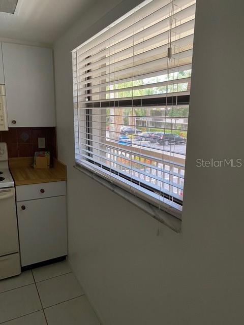 IMPERIAL OAKS CONDO - Residential Lease