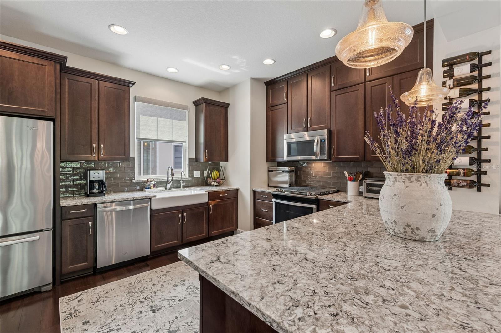 LINCOLN & HORATIO TWNHMS - Residential