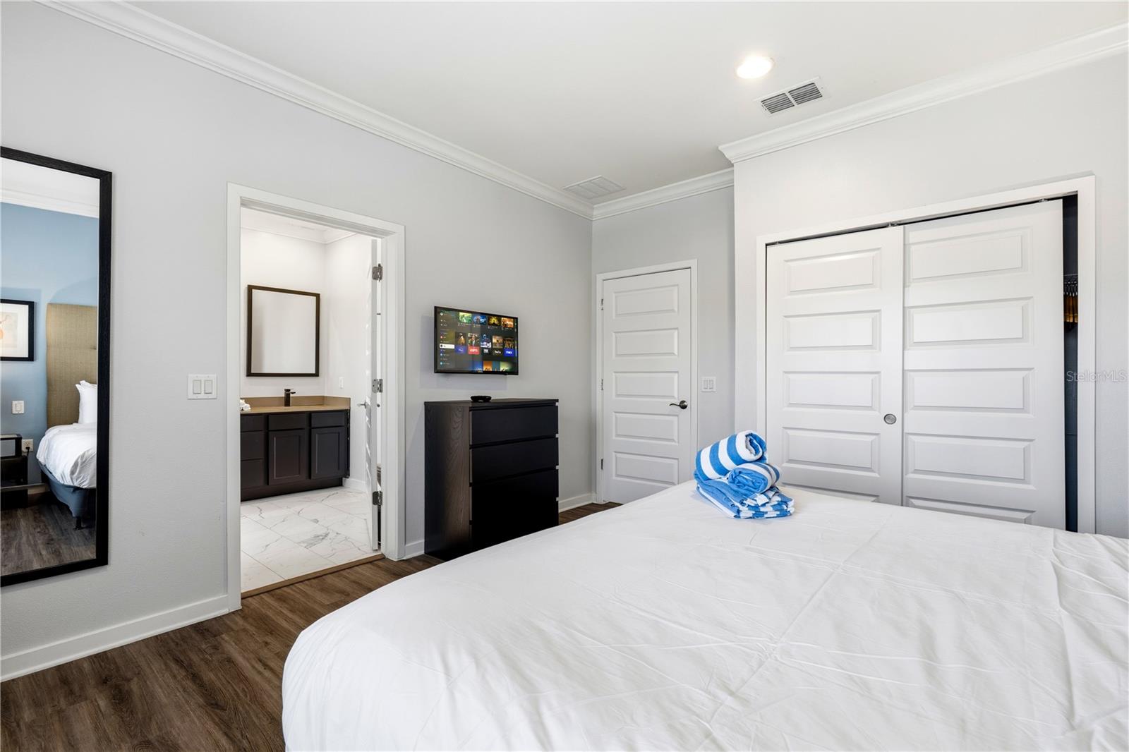 REGAL OAKS AT OLD TOWN - Residential