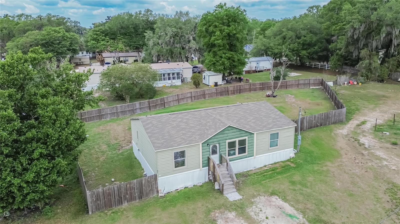SHADY HAMMOCK - Residential
