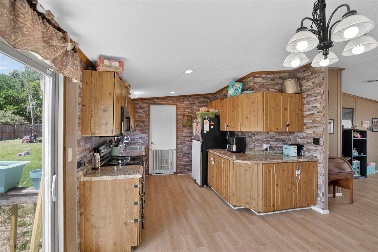 SHADY HAMMOCK - Residential