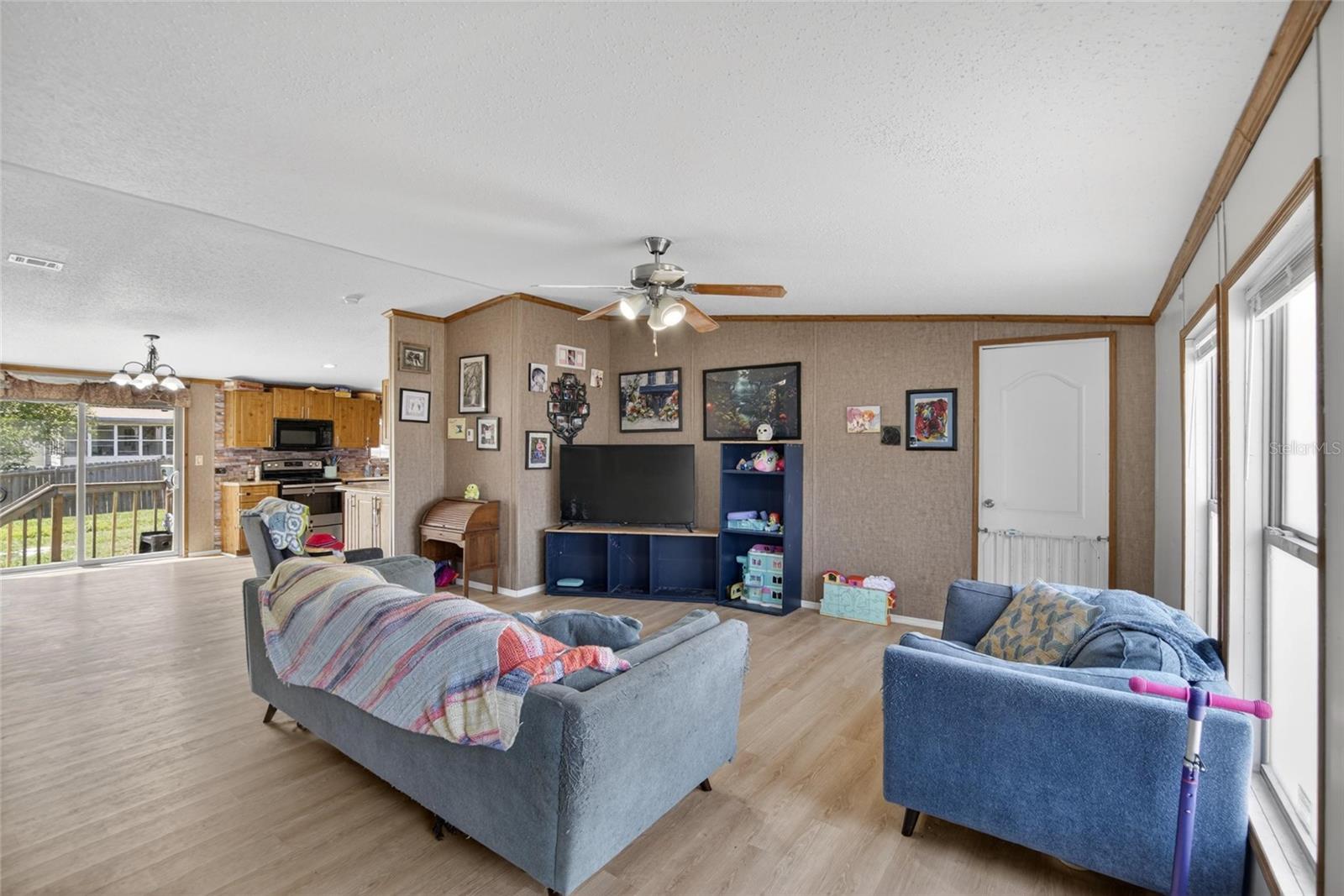 SHADY HAMMOCK - Residential