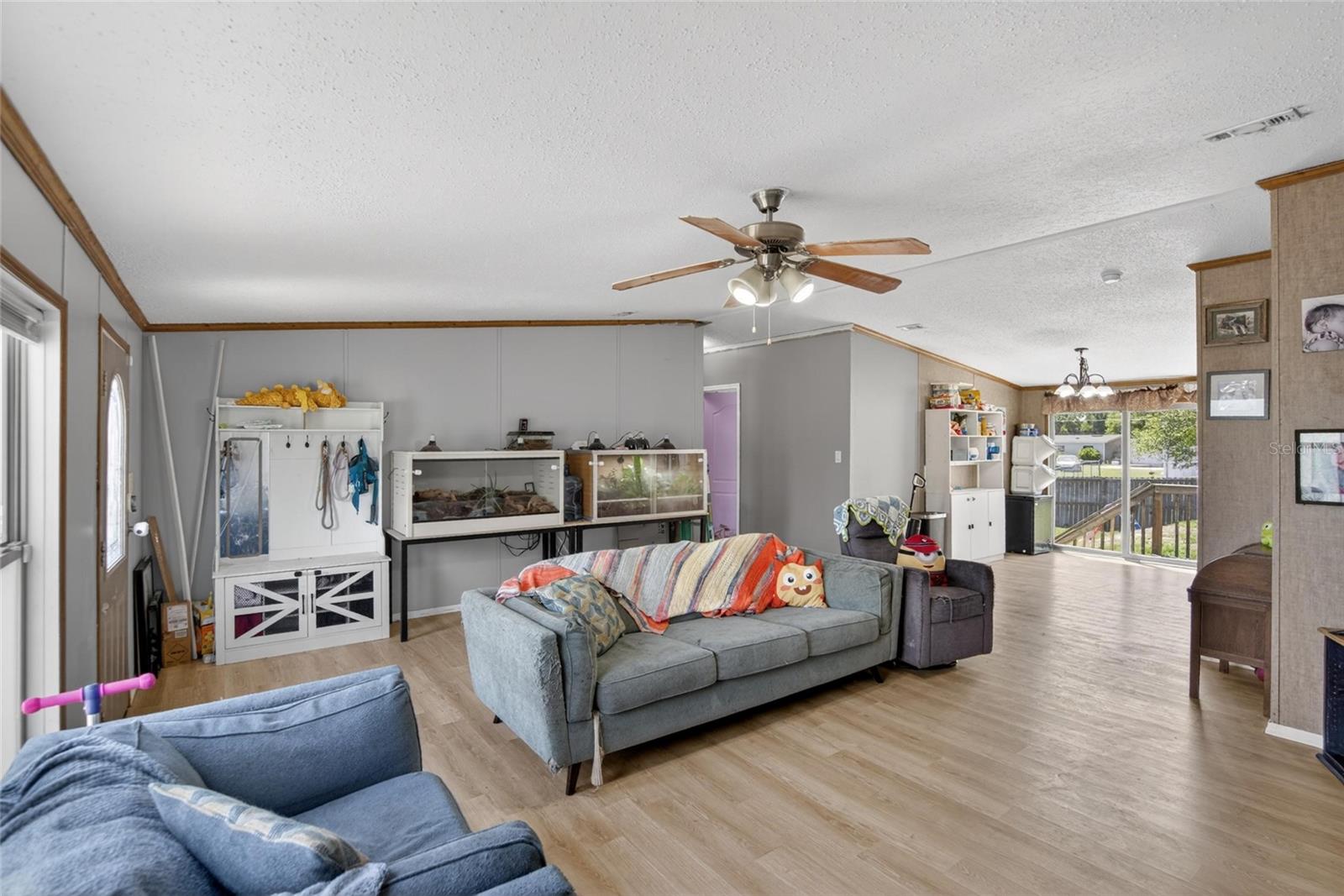 SHADY HAMMOCK - Residential