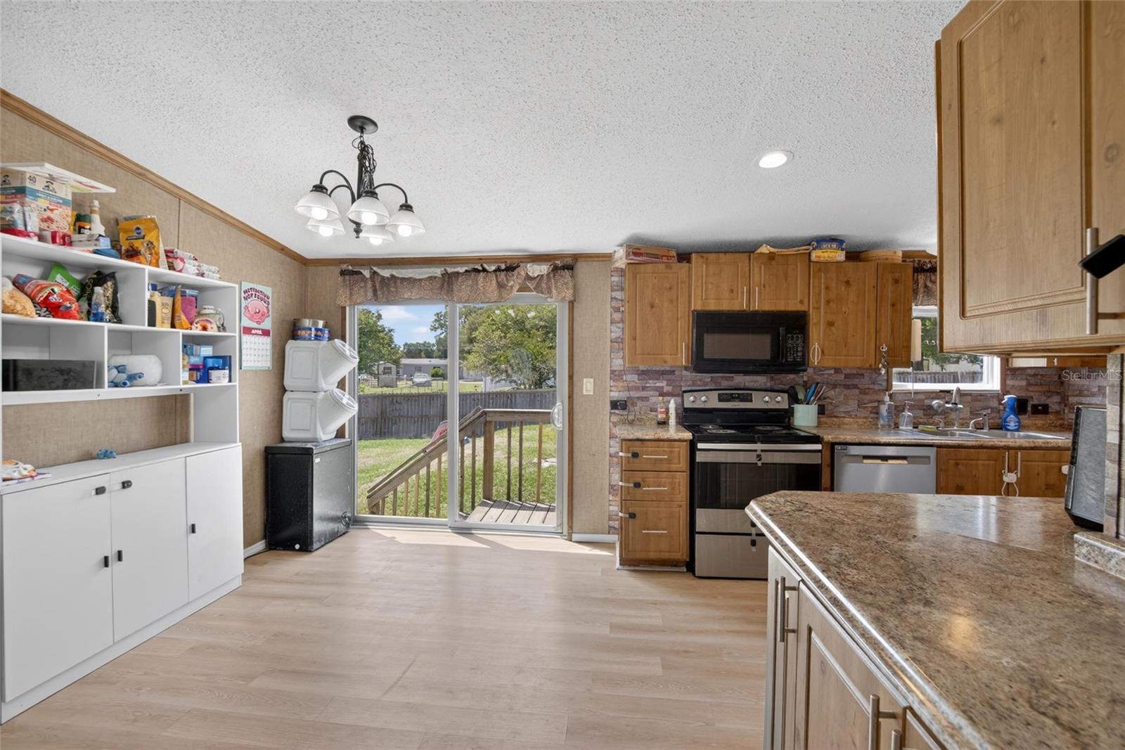 SHADY HAMMOCK - Residential