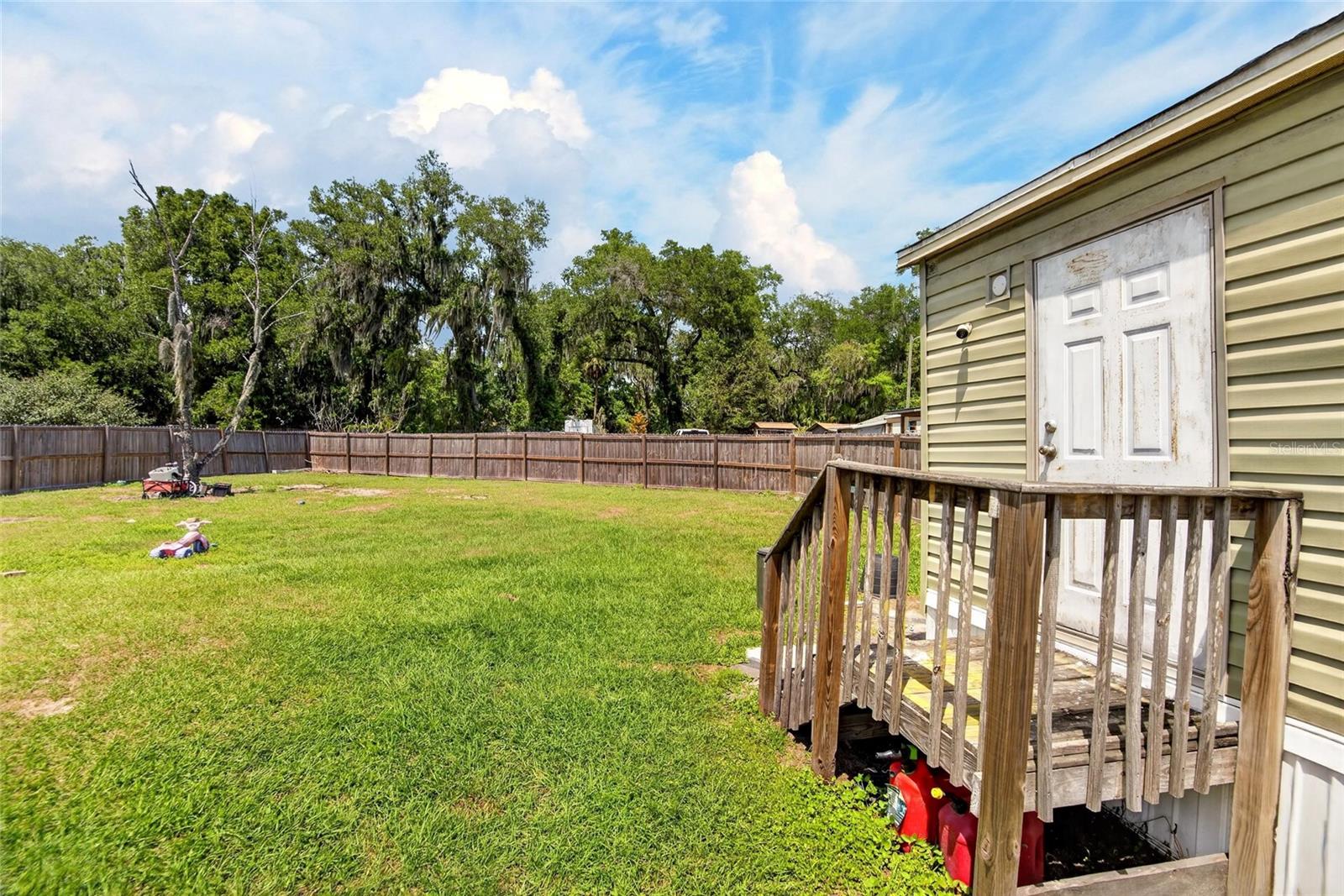SHADY HAMMOCK - Residential