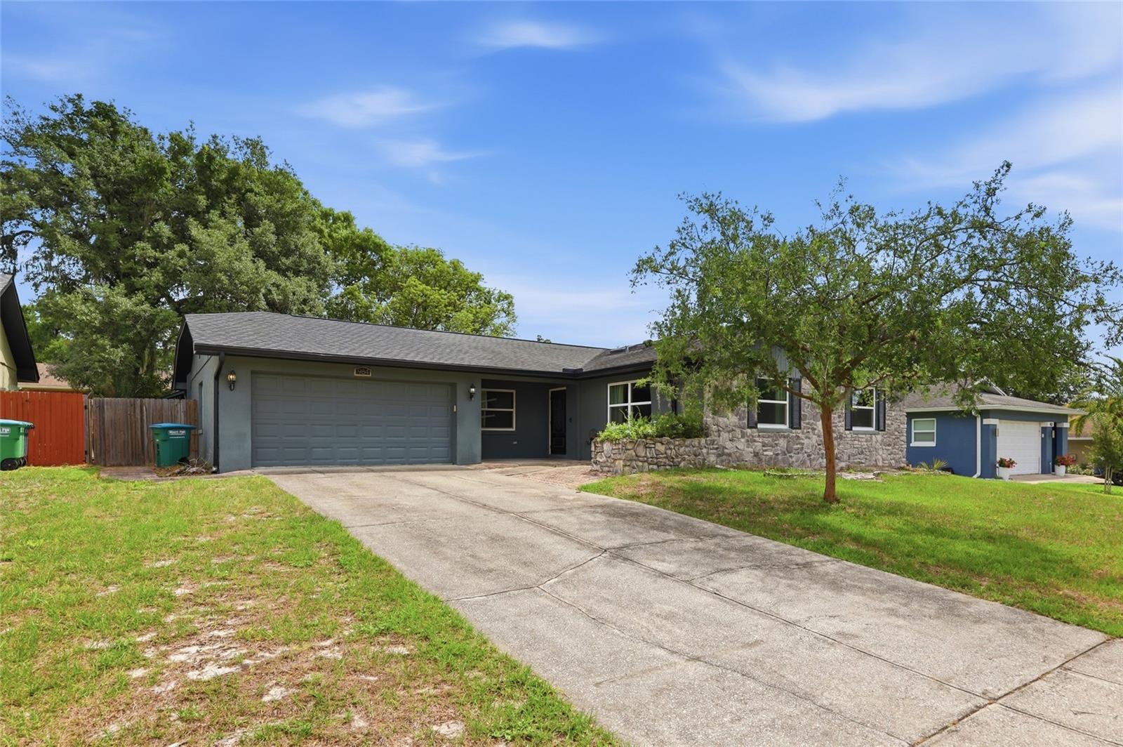 984 TURKEY HOLLOW CIRCLE