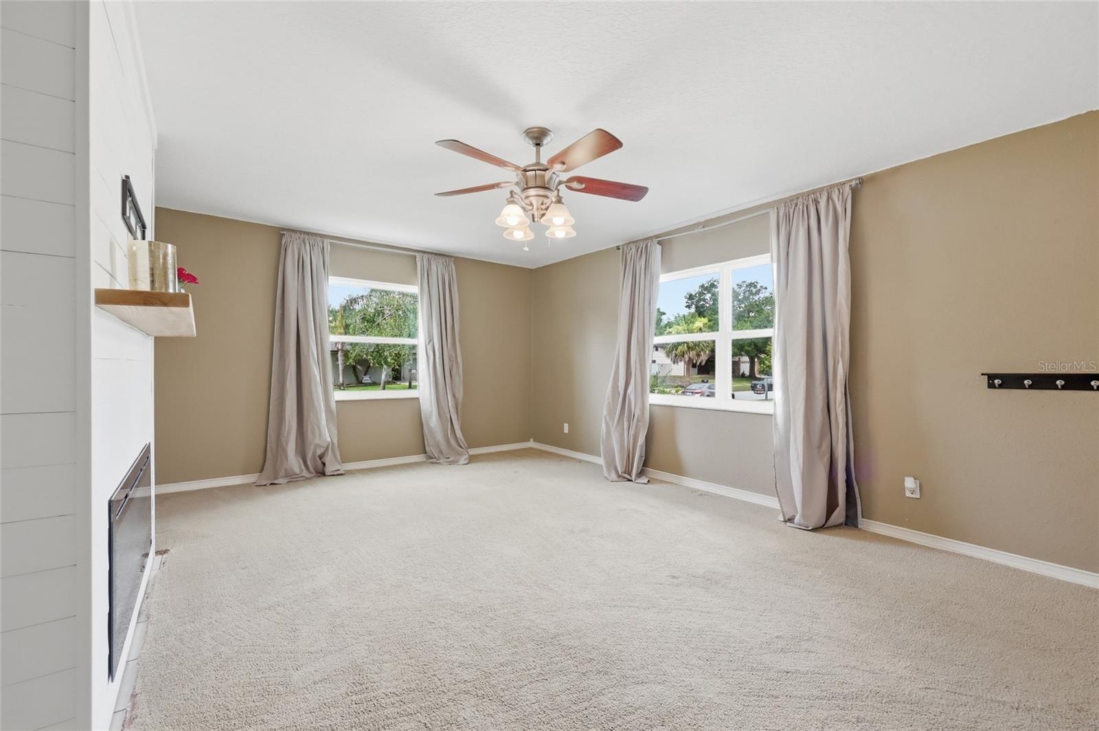 OAK FOREST UNIT 4 - Residential