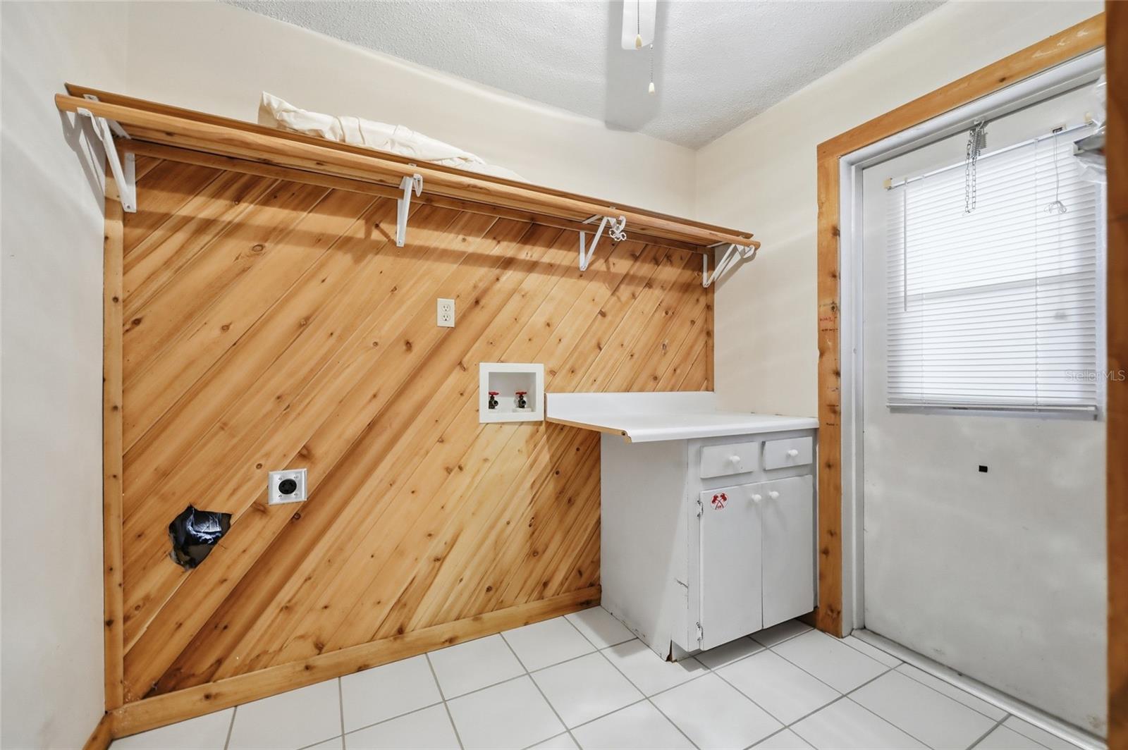 OAK FOREST UNIT 4 - Residential