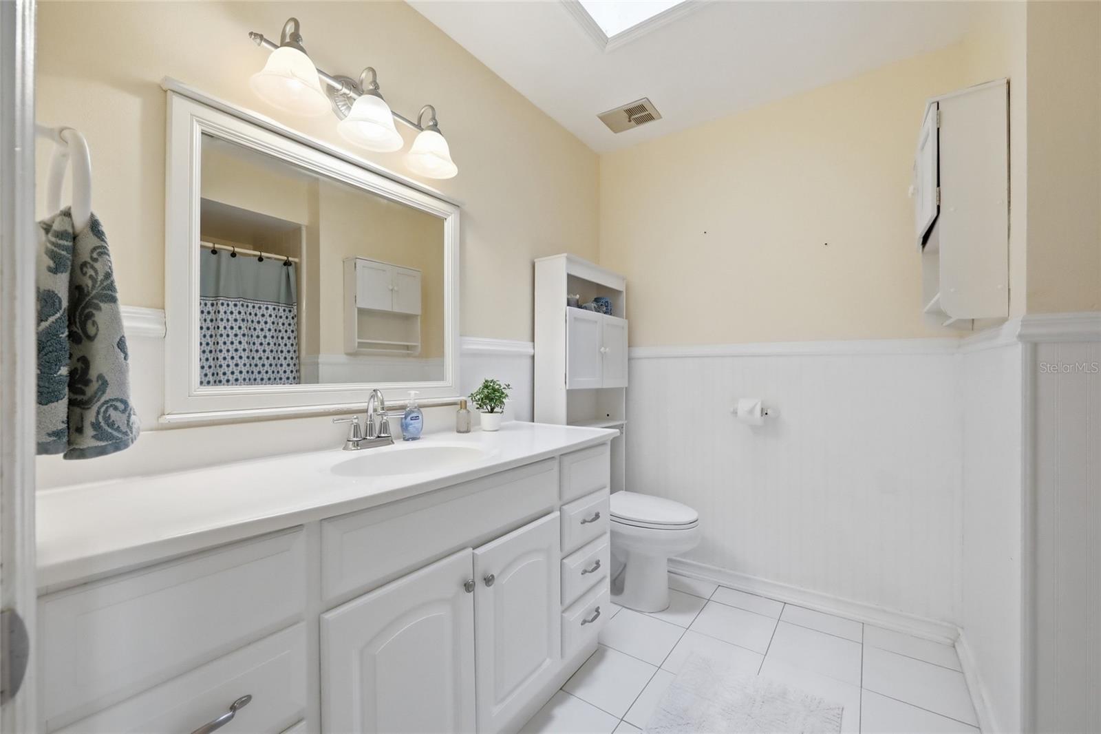 OAK FOREST UNIT 4 - Residential