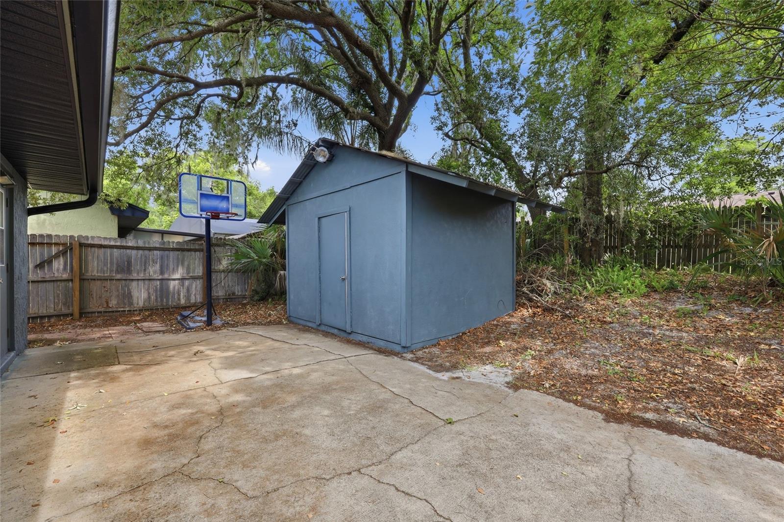 OAK FOREST UNIT 4 - Residential