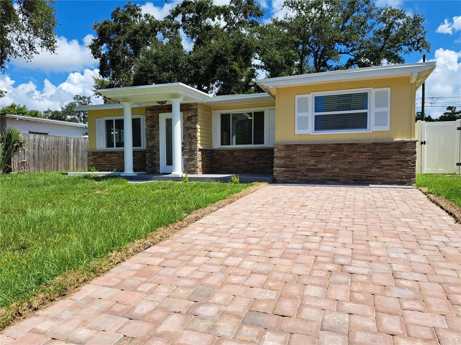 BROOKWOOD 1ST ADD - Residential