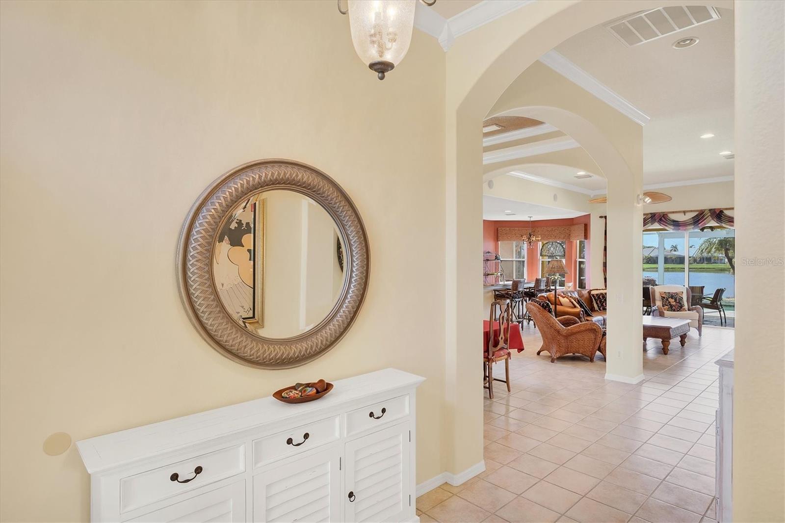 PELICAN POINTE GOLF & COUNTRY CLUB - Residential