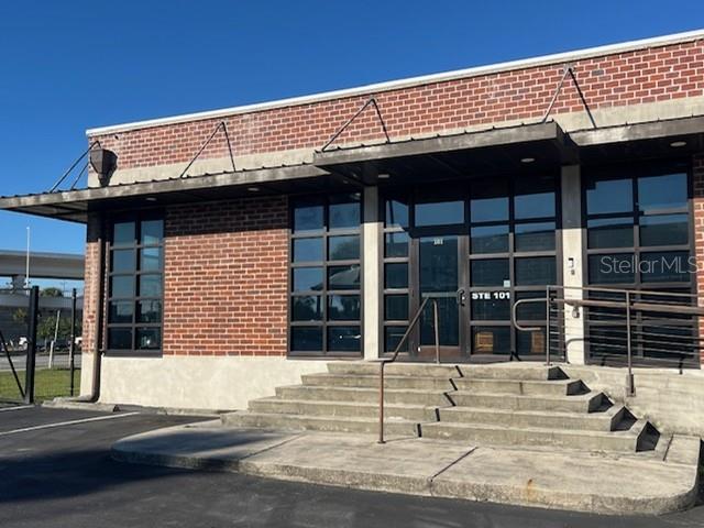 CLARKSON BROS ADD - Commercial Lease