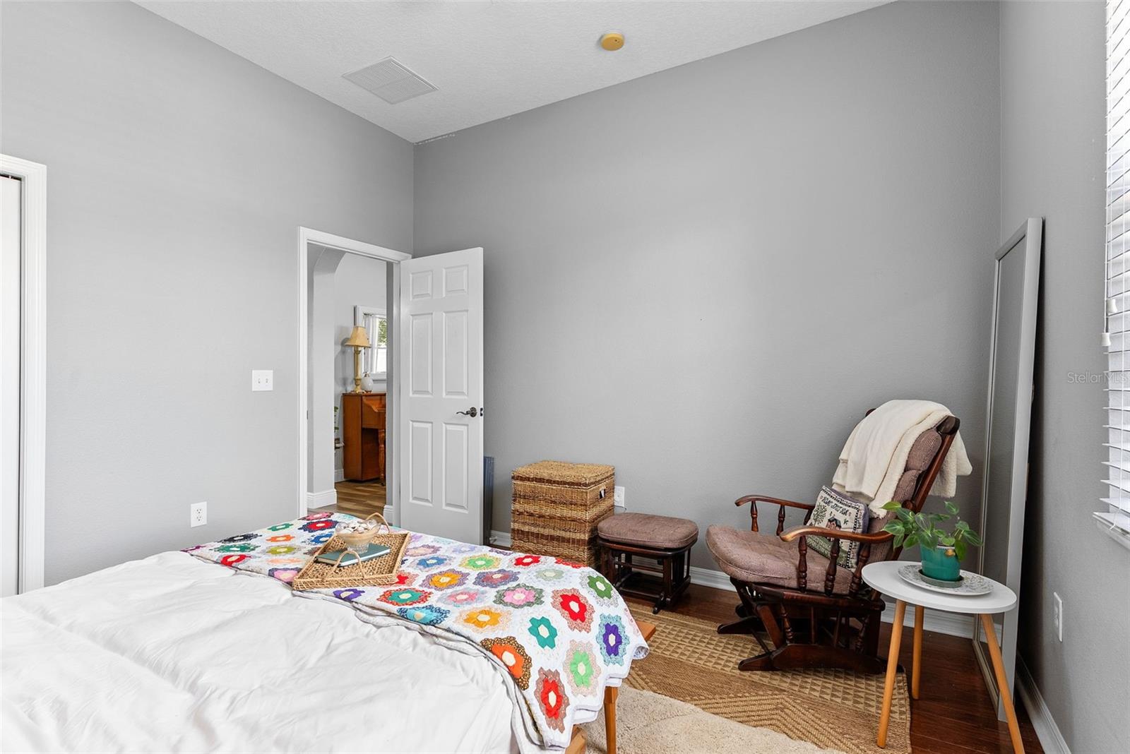 ALAMANDA - Residential