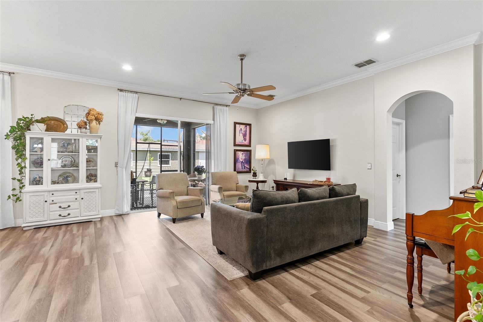 ALAMANDA - Residential