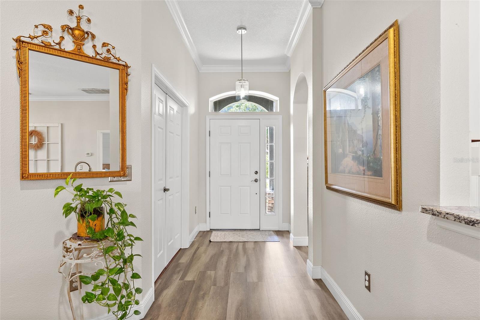 ALAMANDA - Residential