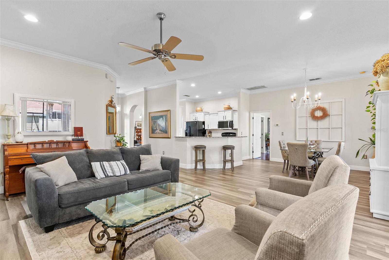 ALAMANDA - Residential