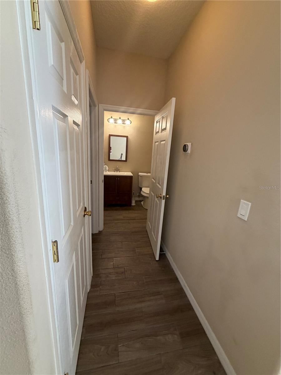 LEXINGTON COMMONS - Residential