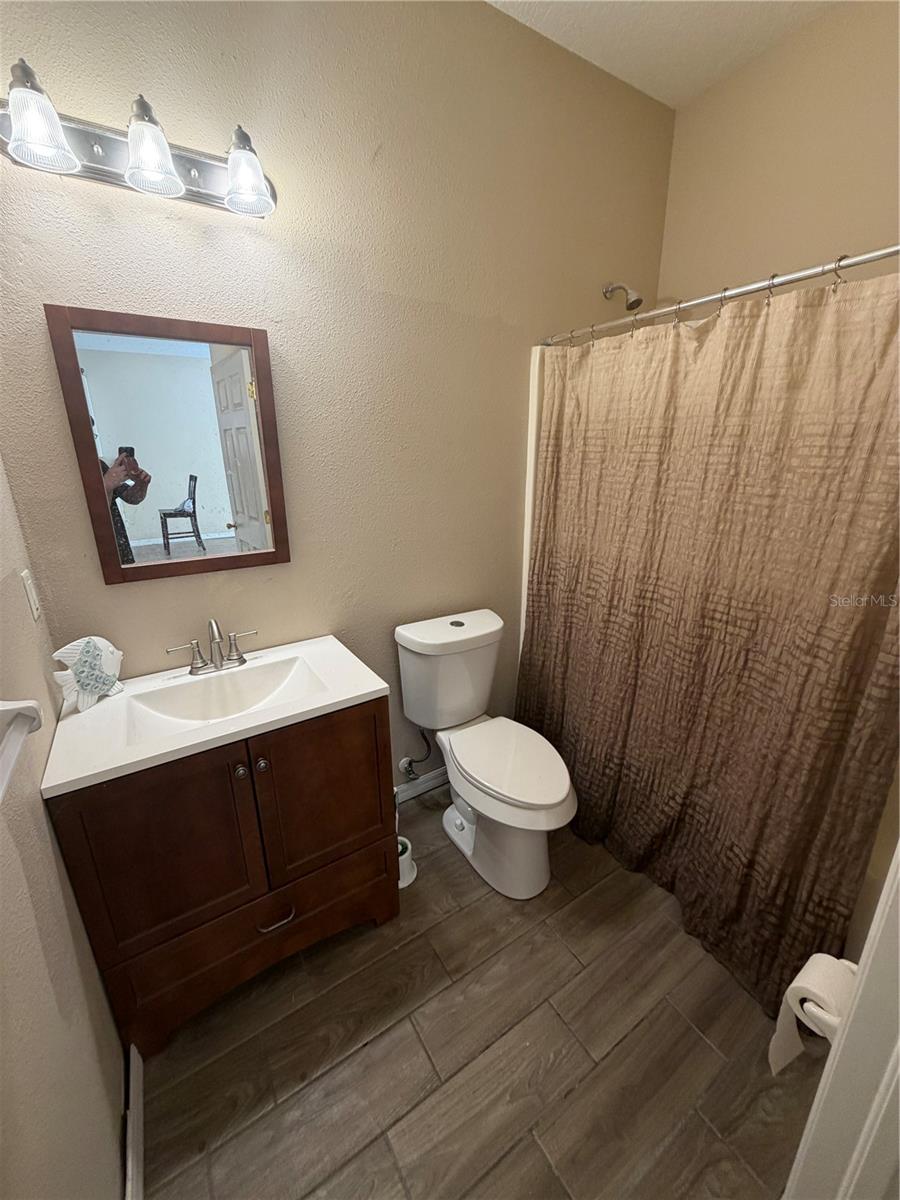 LEXINGTON COMMONS - Residential