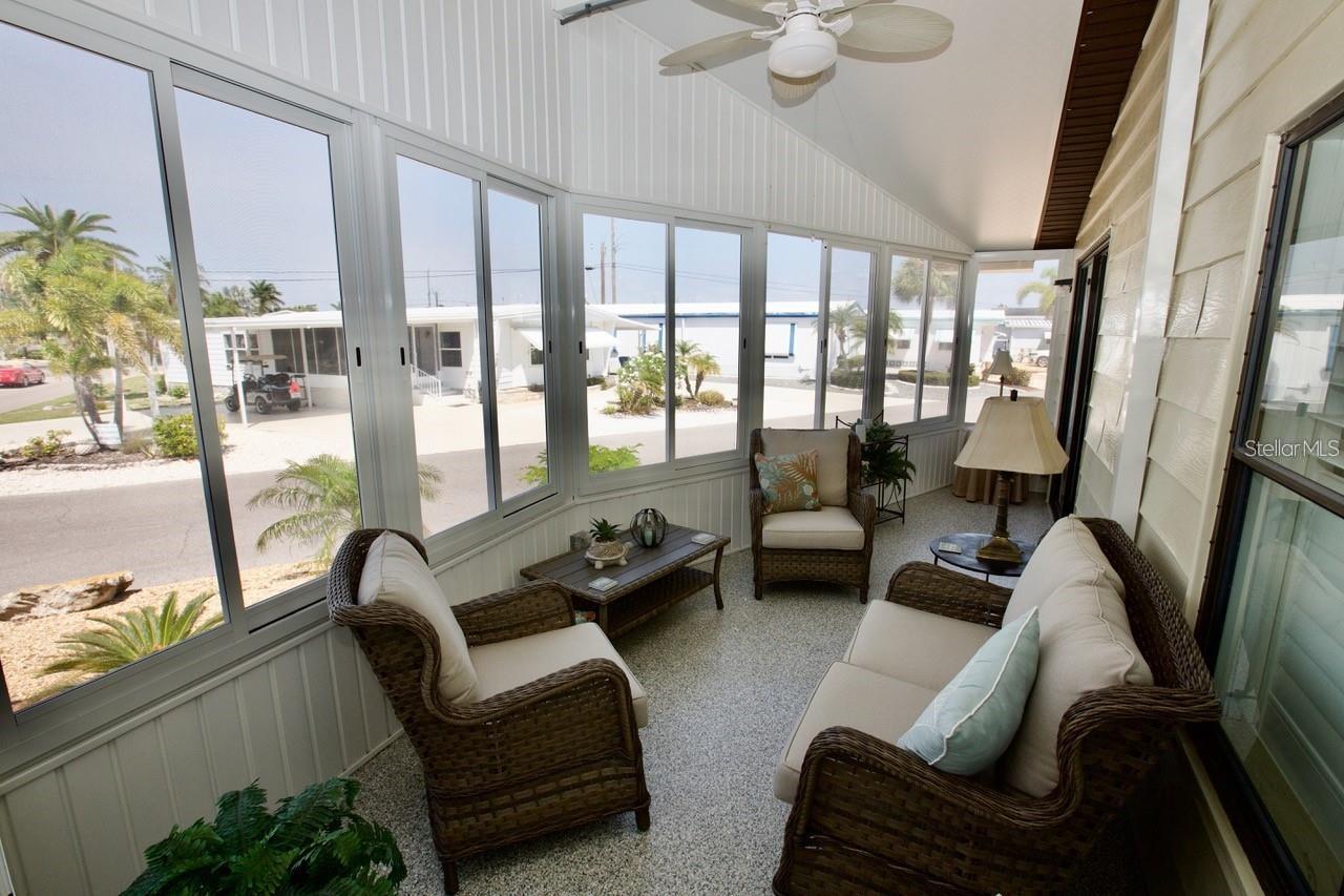 COUNTRY CLUB ESTATES - Residential