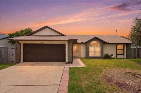 Photo of 4922 Myrtle Bay Drive, Orlando, FL 32829 (MLS # O6414111)