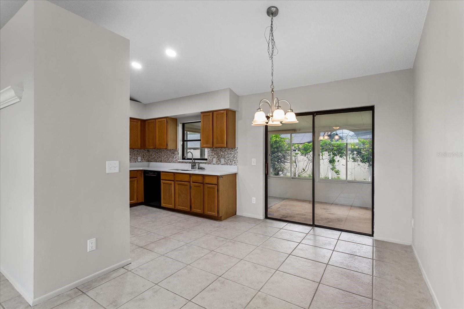 4922 MYRTLE BAY DRIVE
