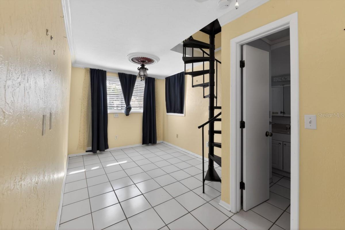 VENEZIA PARK SEC OF VENICE - Residential