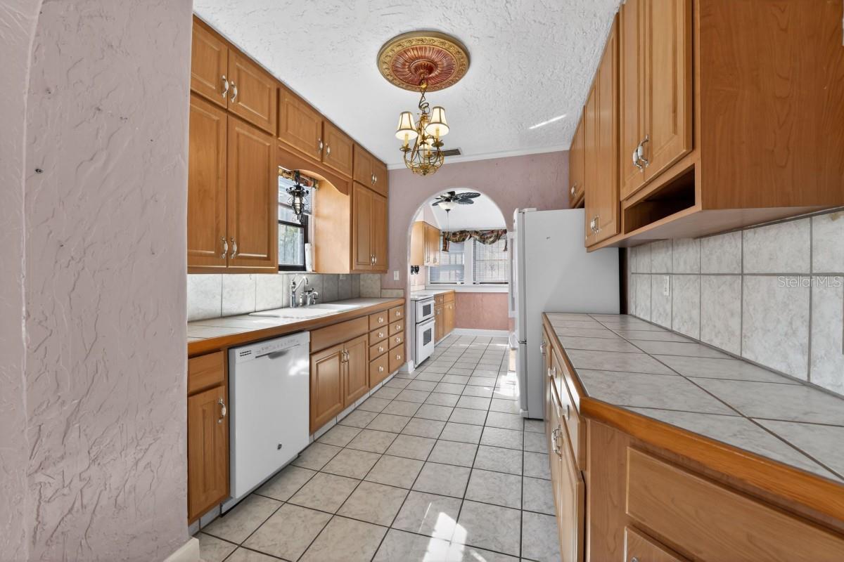 VENEZIA PARK SEC OF VENICE - Residential