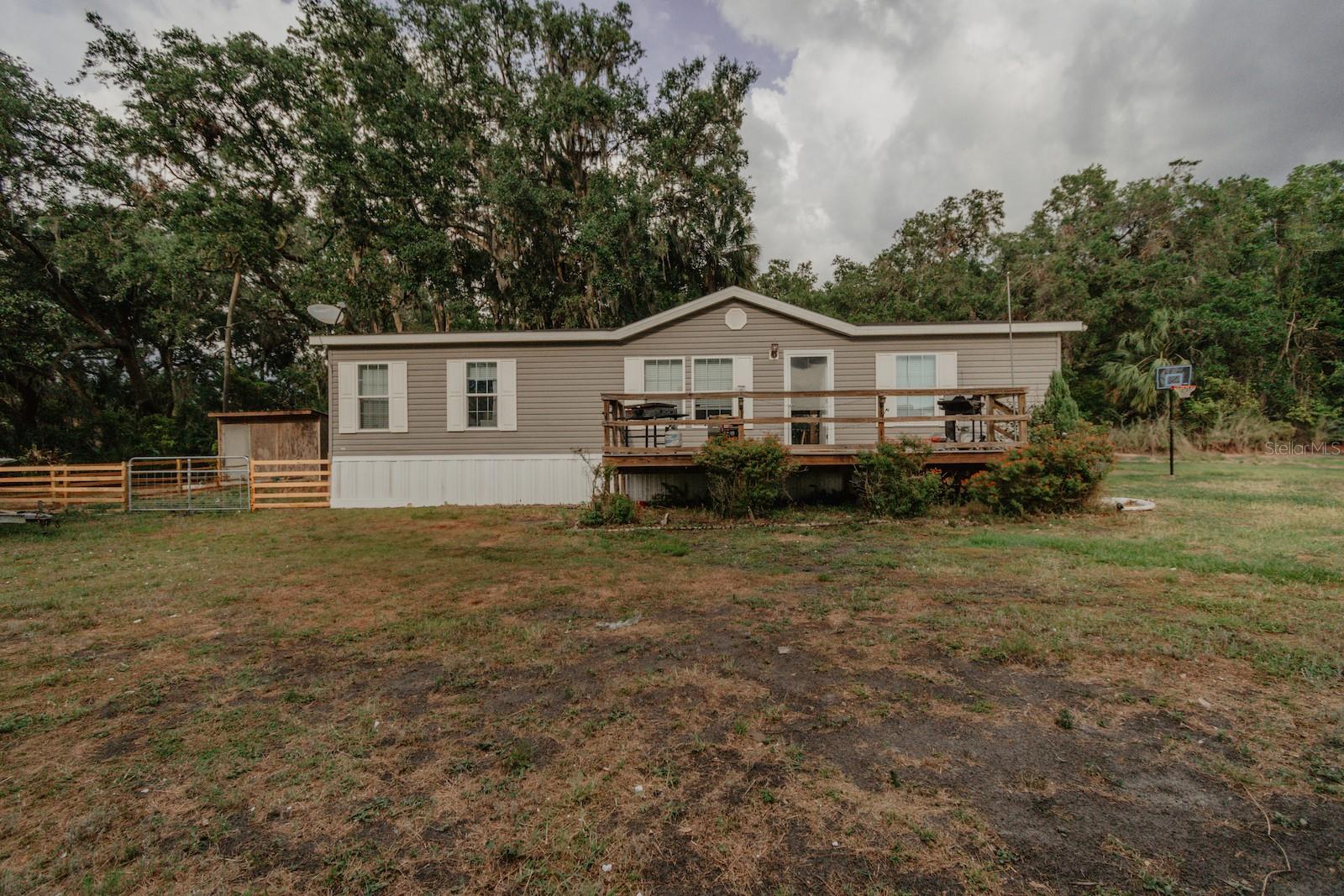 Listing image 4