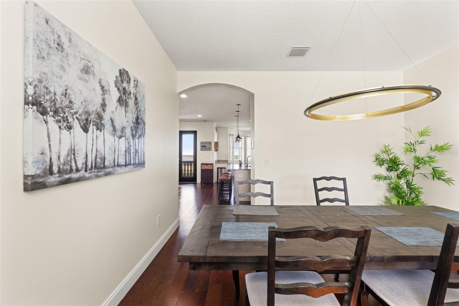 HARBORPOINTE - Residential