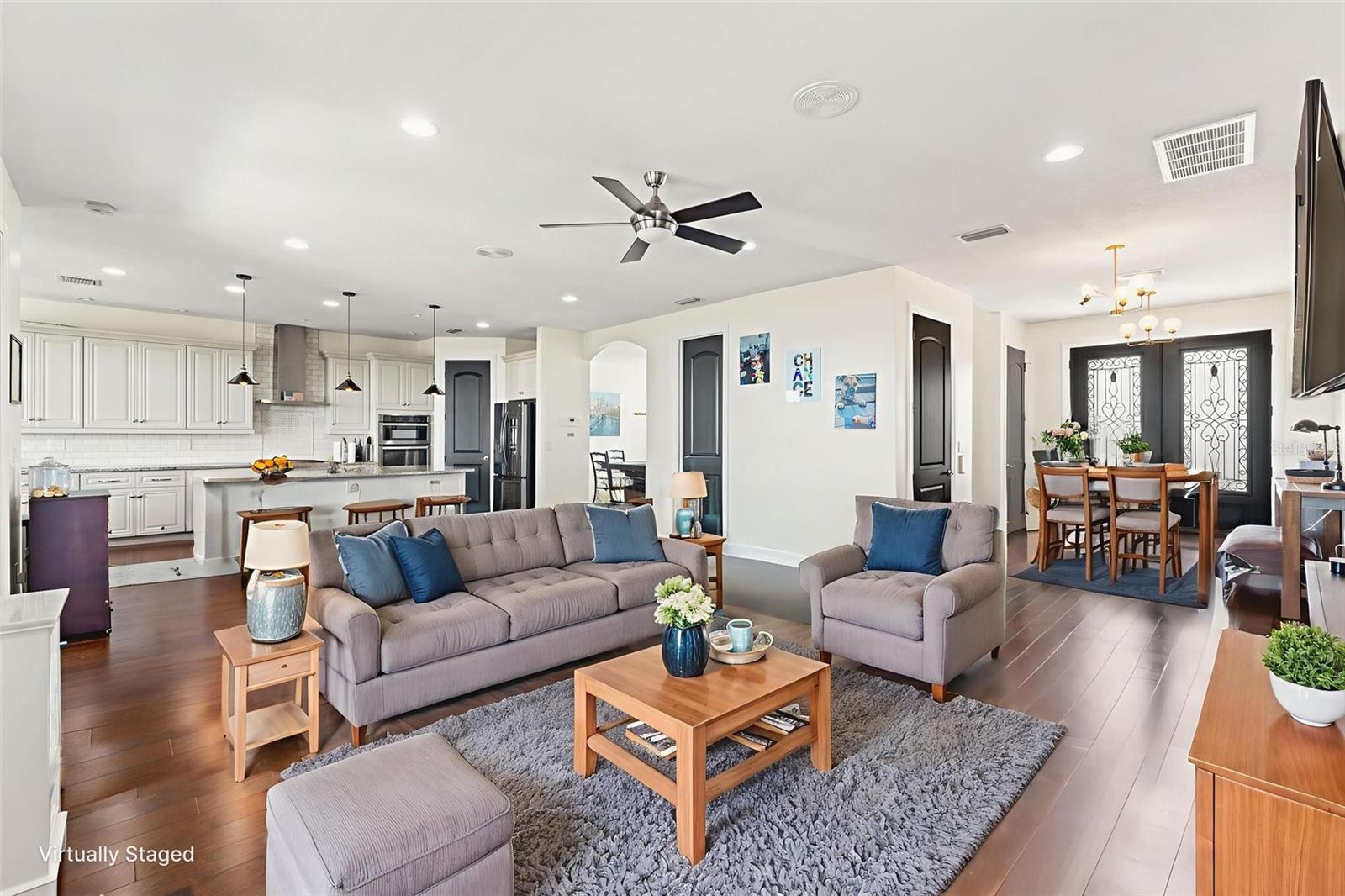 HARBORPOINTE - Residential