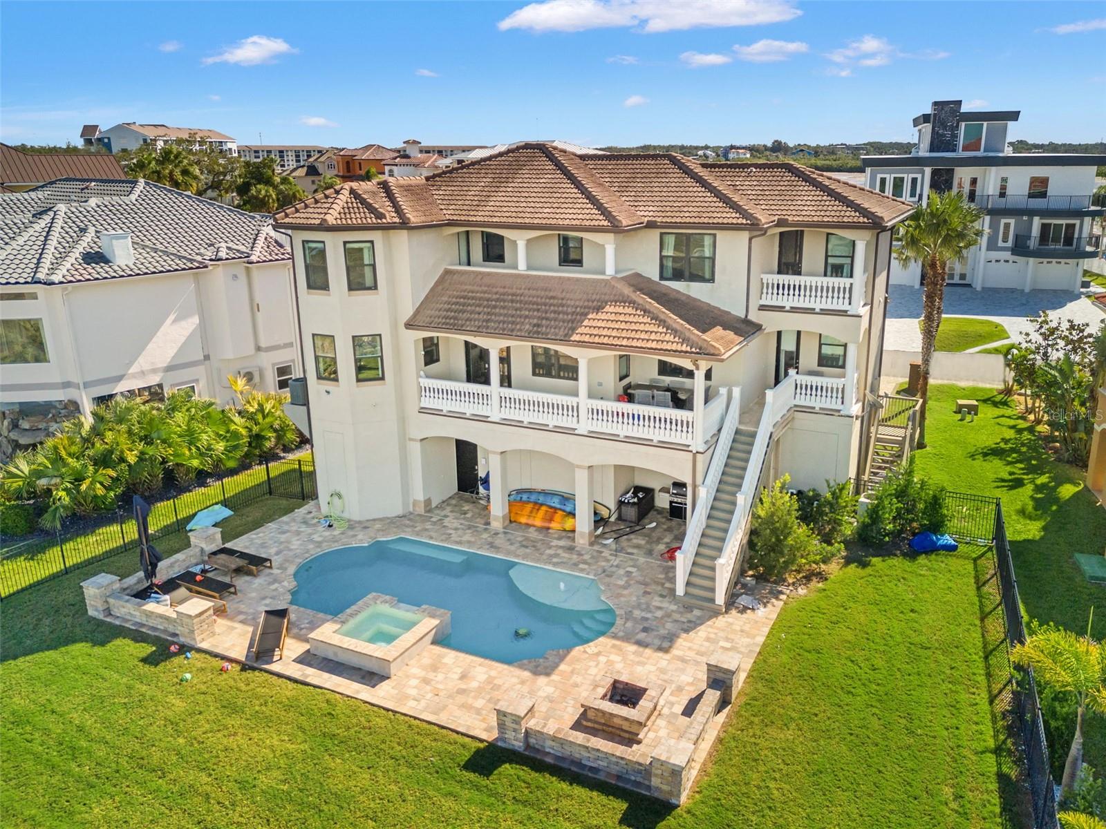 4387 HARBORPOINTE DRIVE