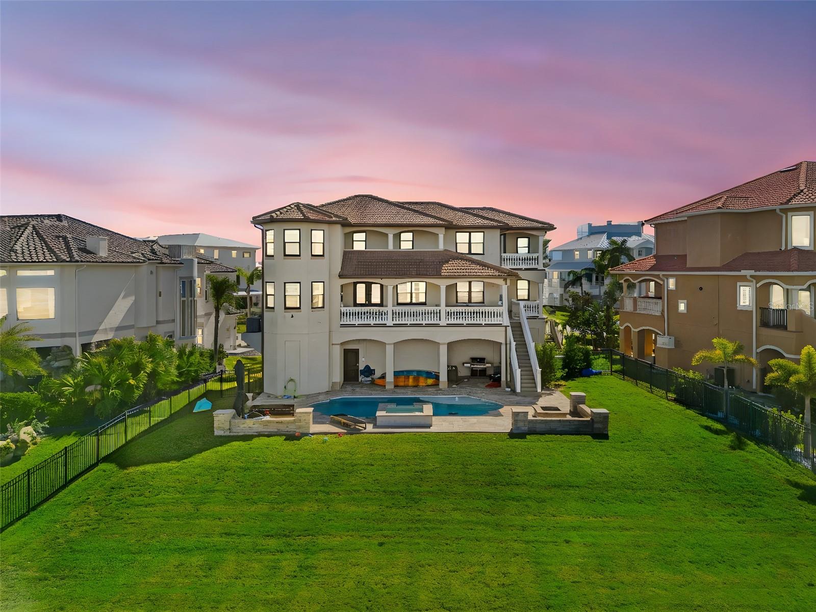 4387 HARBORPOINTE DRIVE